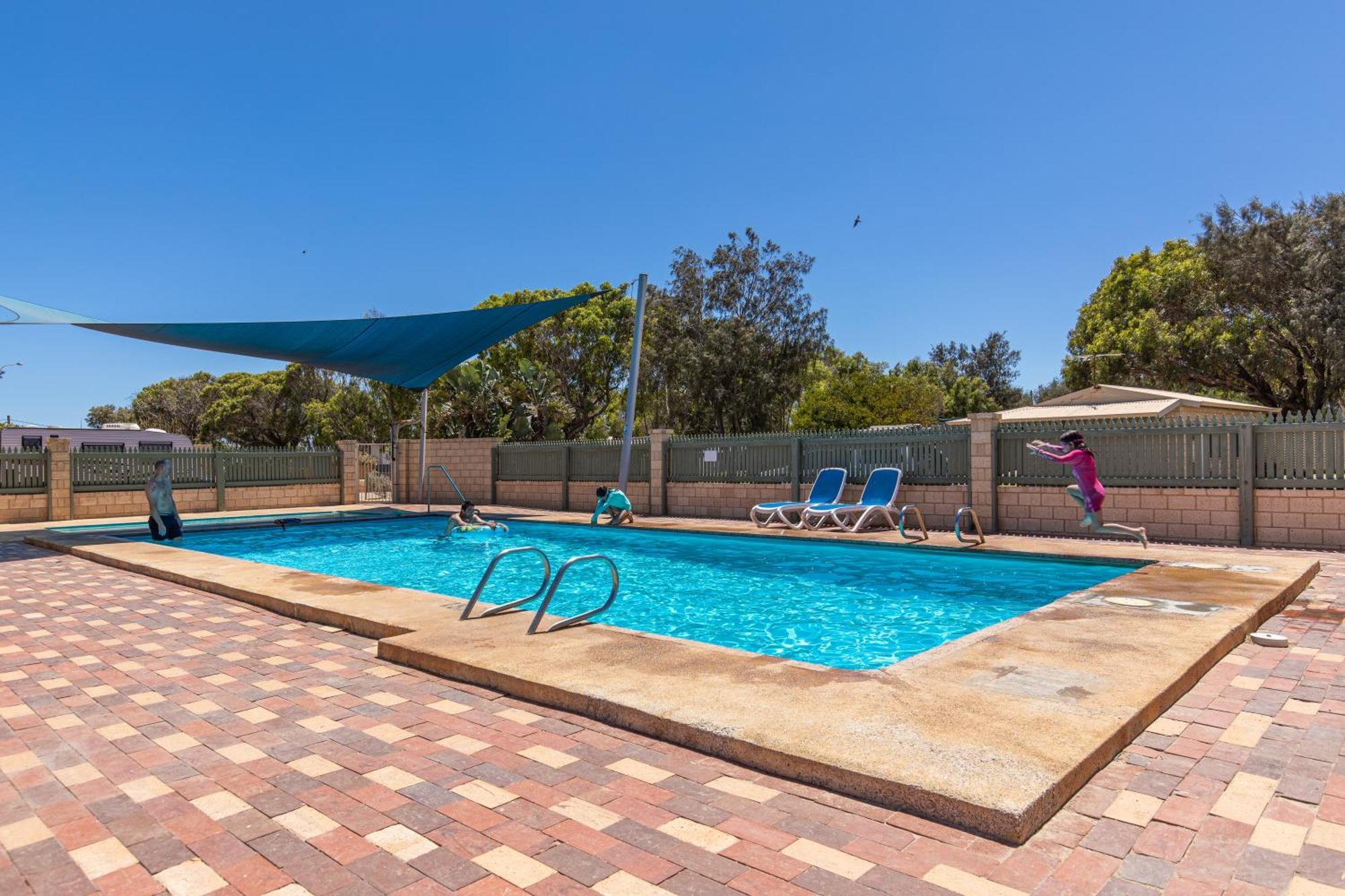 גרלדטון Belair Gardens Caravan Park מראה חיצוני תמונה
